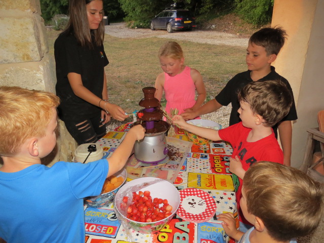 chocolate fountain